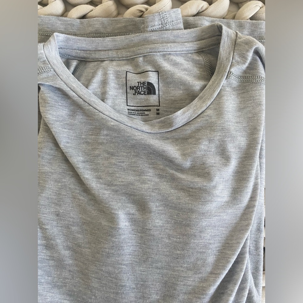 North face long sleeve shirt